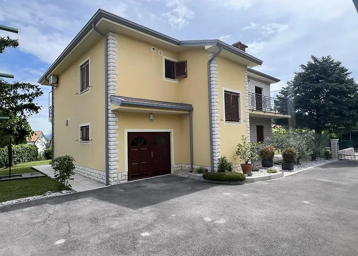 Magnolia アパート イゾラ